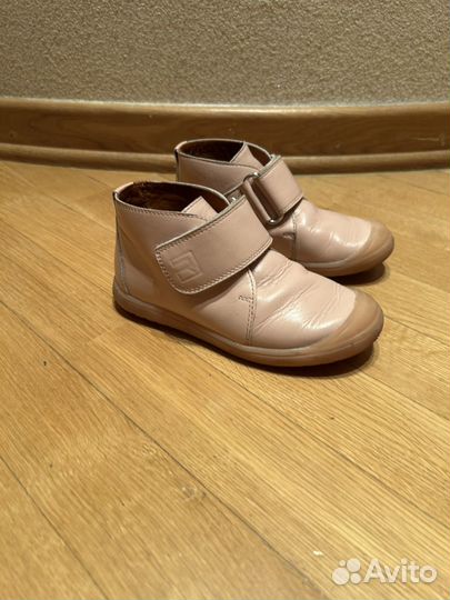 Полуботинуи для девочки без утепления 27 р
