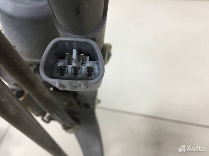 Б/У Трапеция стеклоочистителей 8515002170