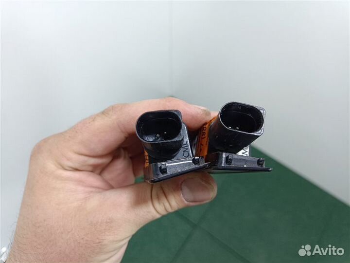 Фонарь подсветки номера Vw Passat B7 2011