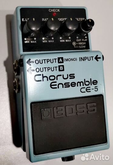 Гитарная педаль Boss CE-5 Chorus Ensemble