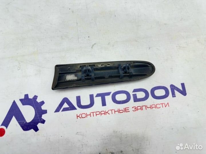 Молдинг крыла левый Mercedes E-Class W211