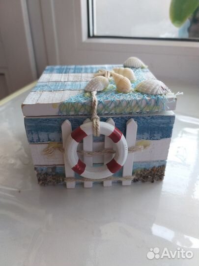 Шкатулка на морскую тему. 9,5 х 9,5 х 5,5 см