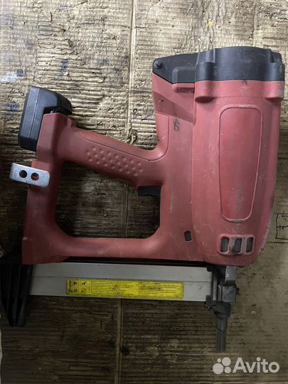 Fixpistols FGT-95 газовый монтажный пистолет