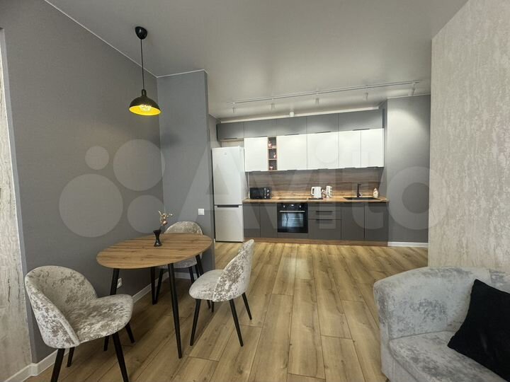 2-к. квартира, 50 м², 8/20 эт.