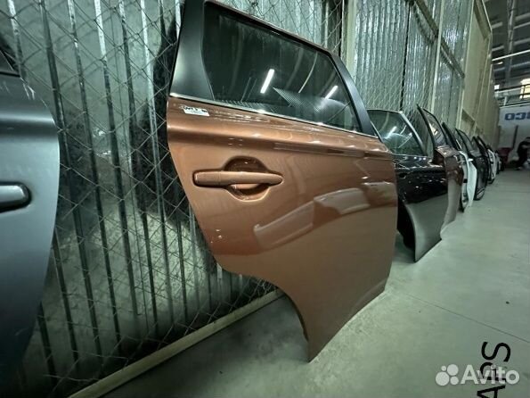 Дверь задняя правая Митсубиси Аутлендер 3 гф