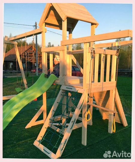Детская деревянная площадка