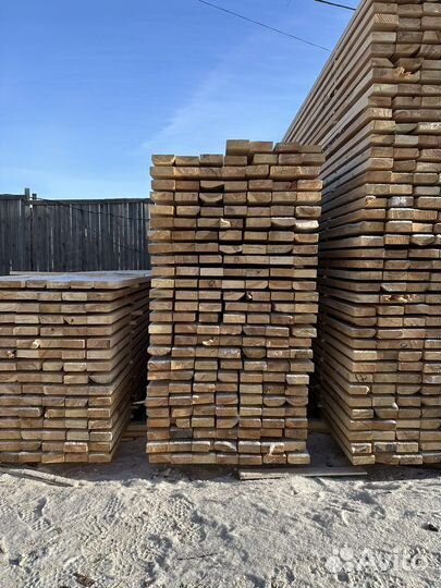 Распиловка леса, кругляка