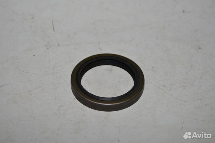 Сальник ваз 2121,2123 ступицы передней 56*73,15*10