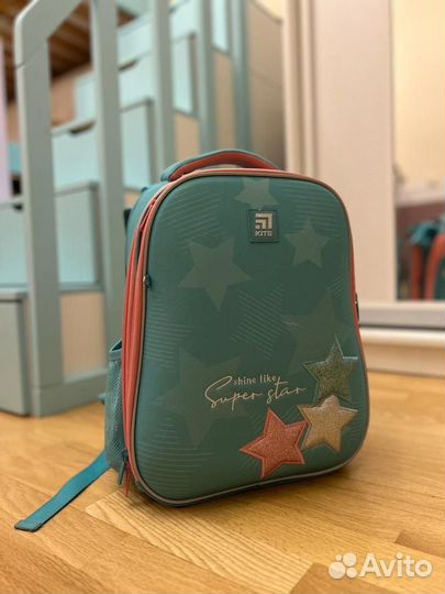 Школьный портфель для девочек