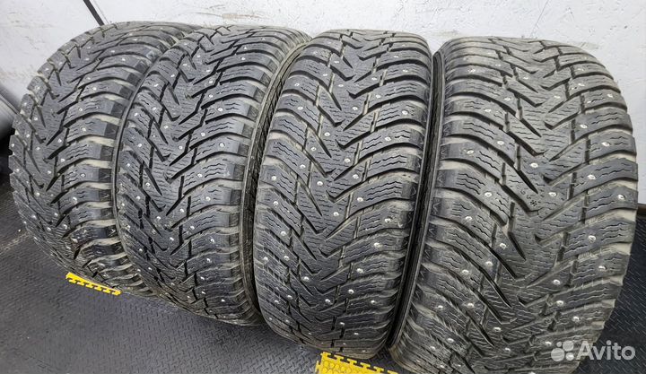 Nokian Tyres Hakkapeliitta 8 SUV 235/55 R18
