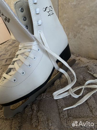 Коньки фигурные бу