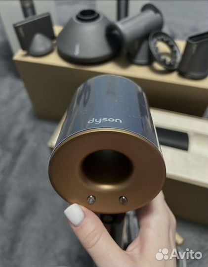 Фен Dyson supersonic hd08 синий