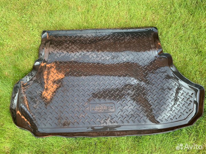 Резиновый коврик в багажник lancer X