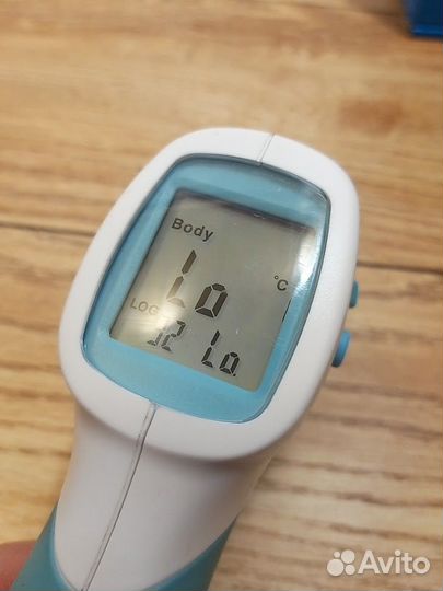 Бесконтактный термометр Sensitec NF-3101