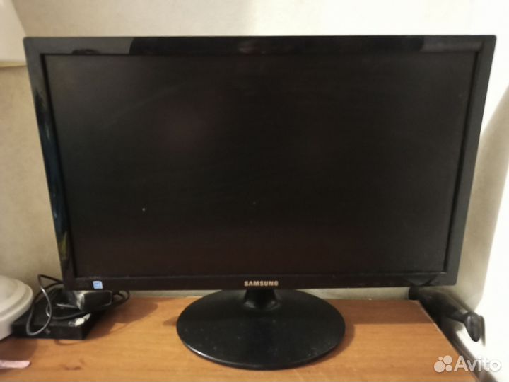 Монитор Samsung SyncMaster S20B300B