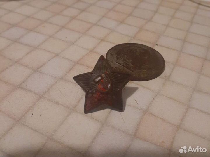 Красная звезда, значки СССР