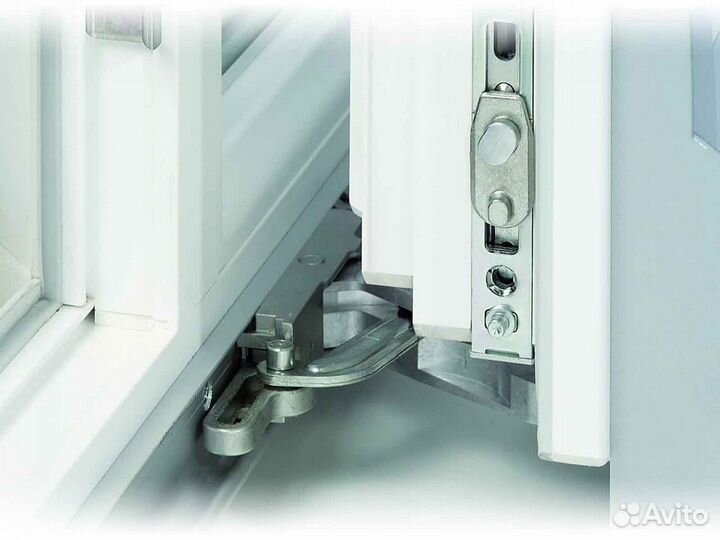 Ремонт окон, фурнитура Maco RAL17246