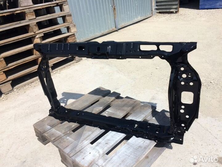 Панель крепления радиатора в сборе 64101-4L000