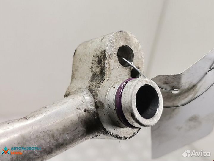 Трубка кондиционера Volkswagen Passat B7 2011