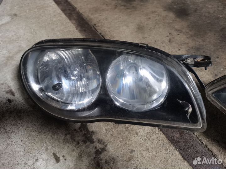 Фары Toyota corolla e110 рестайлинг