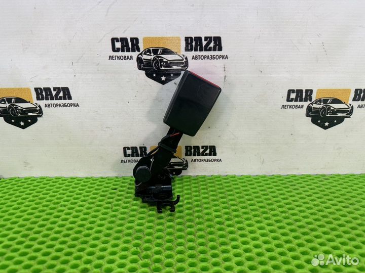 Замок ремня безопасности задний правый Volvo XC60