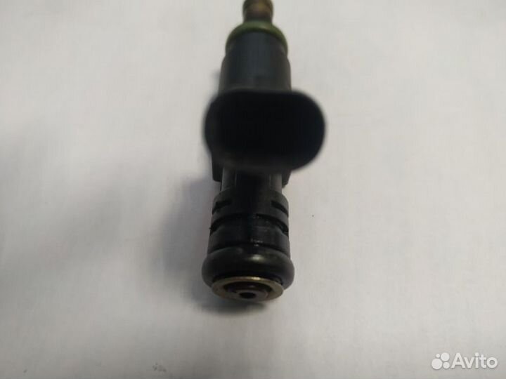 Форсунка инжекторная электрическая Mercedes-Benz