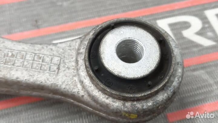 Рычаг подвески верхний задний левый Mercedes-Benz