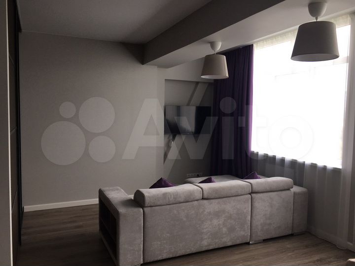 2-к. квартира, 52 м², 5/15 эт.