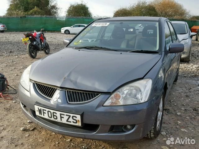 Разбор на запчасти Mitsubishi Lancer 9 2003-2006