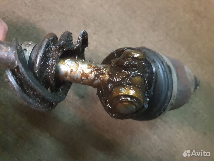 Привод передний правый Infiniti FX35 37 50 QX7 S51