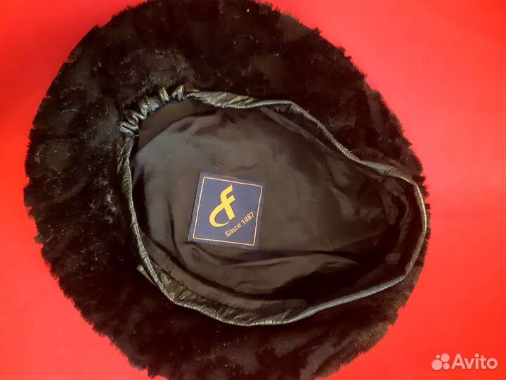 Шапка женская