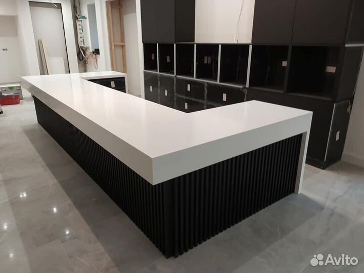 Барные стойки и столешницы из акрилового камня