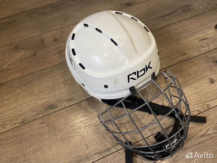 Шлем хоккейный детский