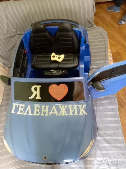 Электромобиль детский