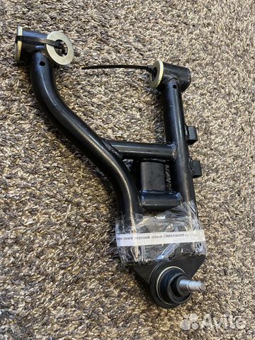 Рычаг передний верхний левый 13601060000 в сборе