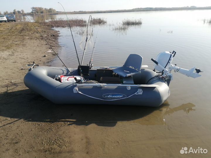 Gladiator A300нтн лодка пвх с навесным транцем