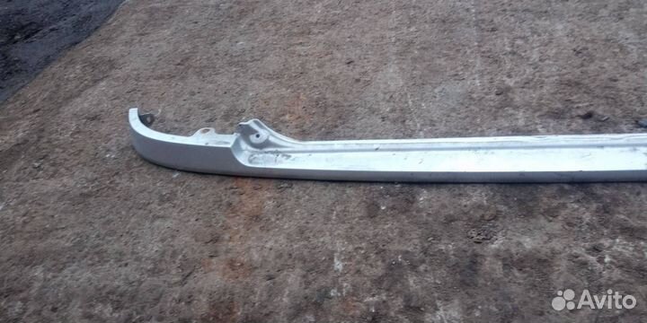 Молдинг заднего бампера верхний Hyundai-Kia Lantra