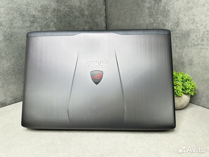 Asus ROG Core i5 GTX 950M RAM 8gb SSD и HDD
