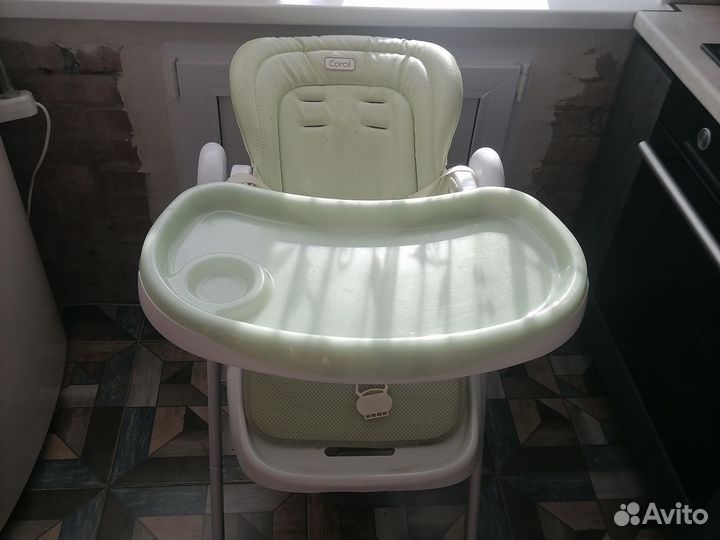 Стульчик для кормления