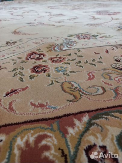 Ковер 240 на 340