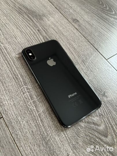 iPhone Xs, 64 ГБ