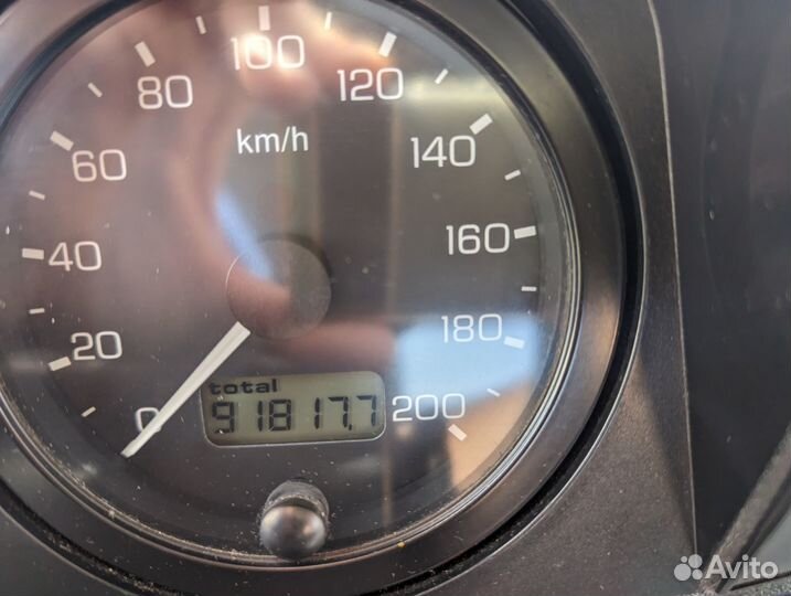 Land Rover Defender 2.5 МТ, 2002, 92 000 км
