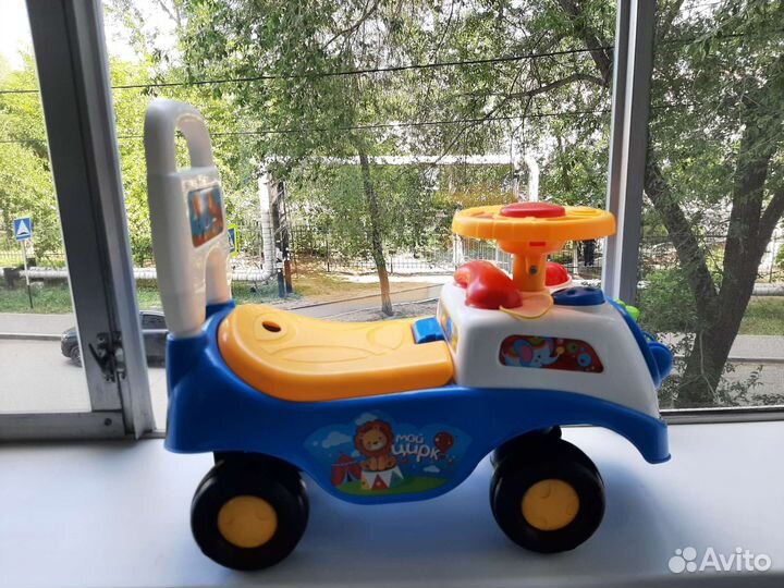 Детская машинка каталка