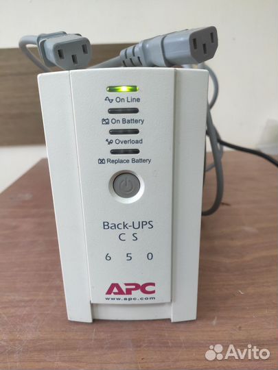 Ибп APC Back-UPS CS 650VA/400W