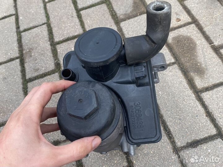 Корпус масляного фильтра volvo 2.4 s40