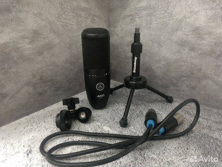 Микрофон студийный AKG P120