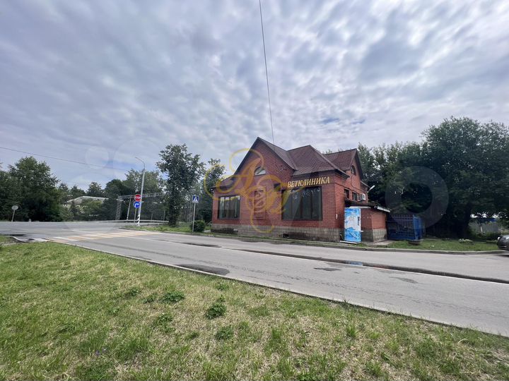 Сдам торговое помещение, 130 м²