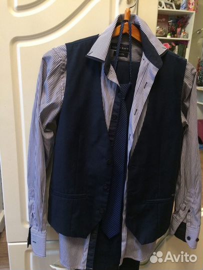 Костюм для школы 