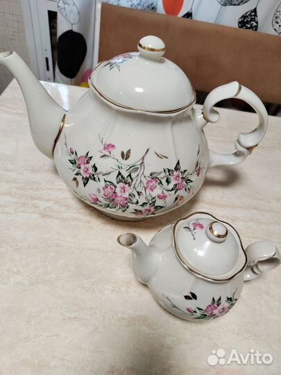 Набор заварочных чайников