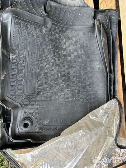 Коврики toyota camry v50/55 оригинал